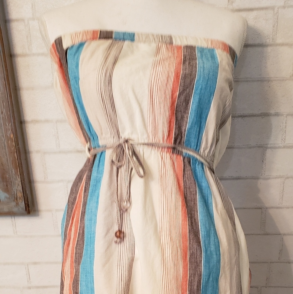 Billabong large straplesss striped dress with tie